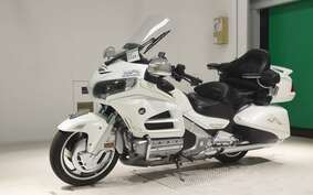 HONDA GL 1800 GOLD WING 2014 SC68