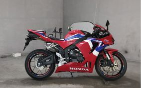 HONDA CBR600RR PC40