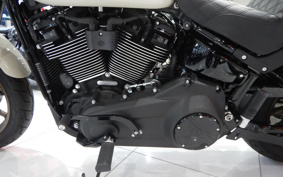 HARLEY  HARLEY FXLRS 2024 YWZ