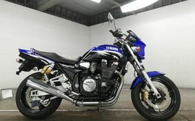 YAMAHA XJR1300 2002 RP03J