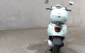VESPA  VESPA  PRIMA  BEIGE RA125 ..