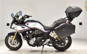 HONDA CB1300SB SUPER BOLDOR SP 2022 SC54