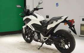 HONDA NC 700 X LD A 2013 RC63