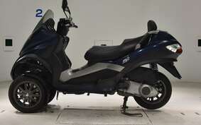 PIAGGIO MP3 250