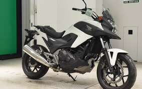 HONDA NC750X 2016 RC72