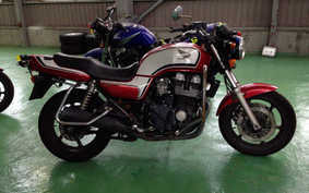 HONDA CB750 RC42