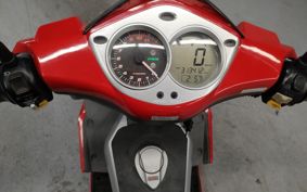 PGO G-MAX220 ..