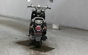 YAMAHA VINO 125 SE24