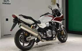 HONDA CB1300SB SUPER BOLDOR A 2013 SC54