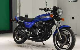 HONDA CB900F 2021