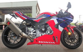 HONDA CBR1000RR R 2020 SC82