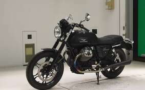 MOTO GUZZI V7 STONE 2014