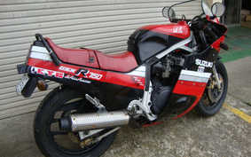 SUZUKI GSX-R750 1985 GR71F