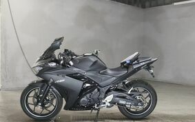 YAMAHA YZF-R25 RG10J