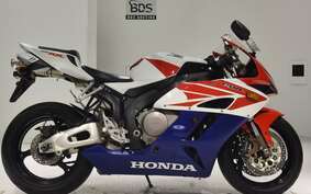 HONDA CBR1000RR 2004 SC57