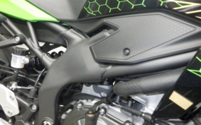 KAWASAKI ZX-25R ZX250E