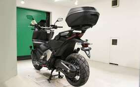 HONDA X-ADV 750 2023 RH10