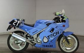 YAMAHA FZR250 2KR