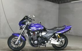 YAMAHA XJR1300 2000 RP03J