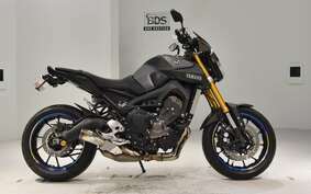 YAMAHA MT-09 A 2015 RN34J