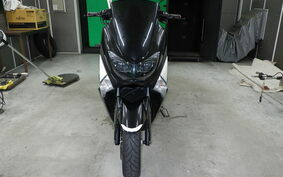 YAMAHA N-MAX SE86J