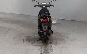 SUZUKI LETS4 CA45A