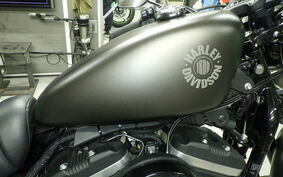 HARLEY XL883N 2021 LE2