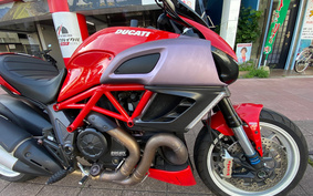 DUCATI DIAVEL 2013 G102J