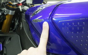 YAMAHA YZF-R1 2019