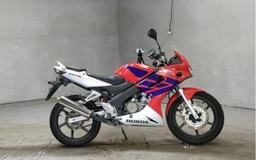 HONDA CBR125R JC34