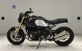 BMW R NINE T 2015