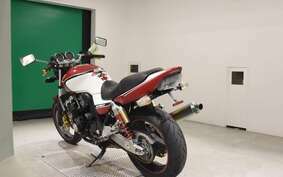 HONDA CB400SF VTEC SPEC 2 2003 NC39