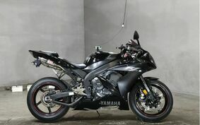 YAMAHA YZF-R1 2005 RN13