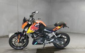 KTM 200 DUKE JUC4D