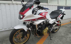 HONDA CB1300SB SUPER BOLDOR 2012 SC54