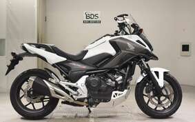 HONDA NC750X A 2020 RC90