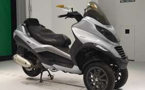 PIAGGIO MP3 250