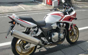 HONDA CB1300SB SUPER BOLDOR 2005 SC54