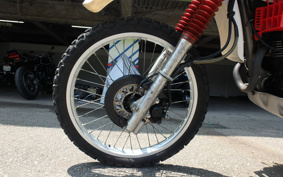 YAMAHA SEROW 225 KICK 1KH