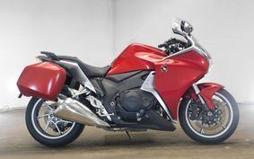 HONDA VFR1200F 2010 SC63