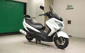 SUZUKI SKYWAVE 200 (Burgman 200) CH41A