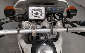 HONDA XR230 MD36