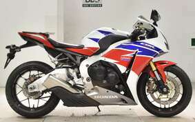 HONDA CBR1000RR ABS 2012 SC59