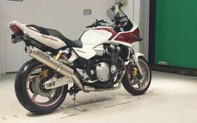 HONDA CB1300SB SUPER BOLDOR A 2012 SC54