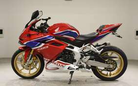 HONDA CBR250RR MC51