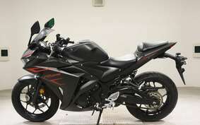 YAMAHA YZF-R25 A RG43J