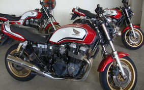 HONDA CB750 2007 RC42