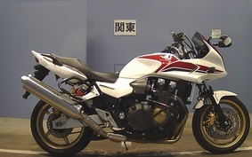 HONDA CB1300SB SUPER BOLDOR A 2013 SC54