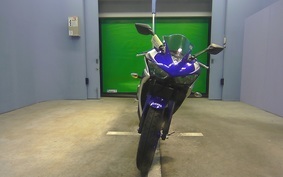 YAMAHA YZF-R25 2015 RG10J