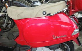 VESPA LX125